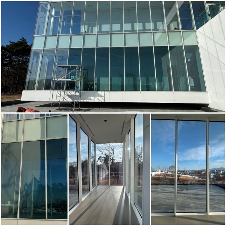 강릉시립미술관 조류충돌방지필름 시공 사례 : 특허 받은 단열 기능까지 한 번에!